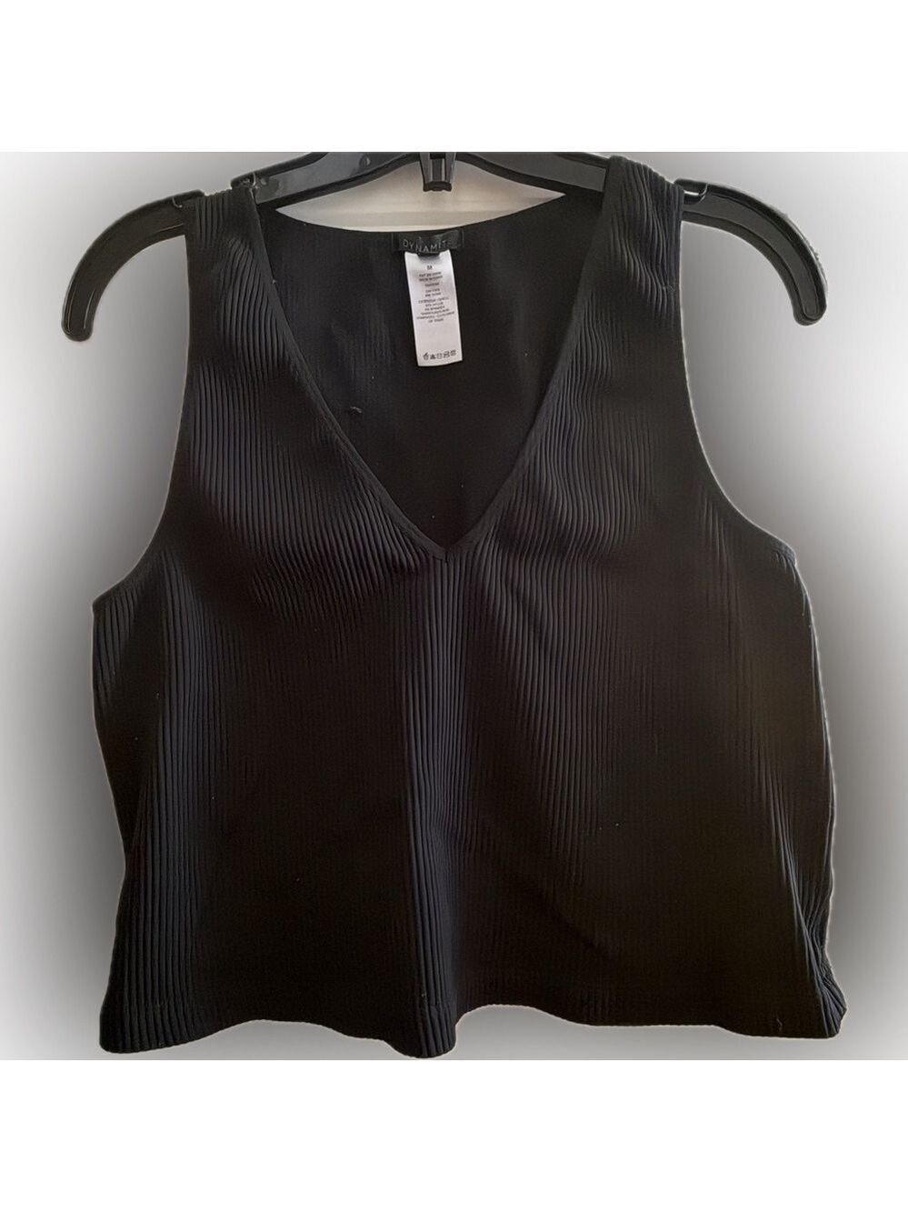 3 for $20 ⭐️ Dynamite Medium Black V-Neck Sleeveless Ribbed Top